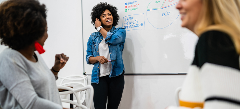 AI and Leadership: What Leaders Should Build When Nobody Knows What AI Will Do Next